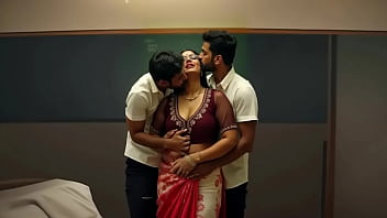 My Friend Oda’s Mom Sumitra’s Wild Secret – Tamil Erotic Audio Story