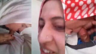 Hijabi Babe Deepthroats A Professor’s Cock In A Steamy Pakistani Porn Clip