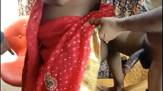 Mature Muslim Sister-in-law Passionately Enjoying Anal With Another Bhabhi