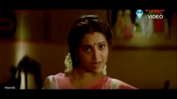 Tamil Starlet Meena’s Raw, Unfiltered Bedroom Scenes