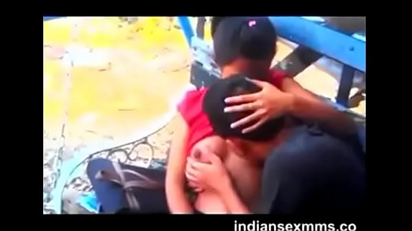 Desi Lovers Tits Suck