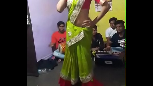 Sizzling Desi Bhabhi