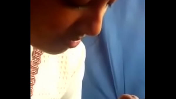 Tamil Beauty Hungrily Deepthroats Bbc, Swirling Her Tongue Around The Thick Shaft