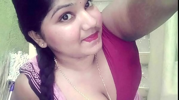 Sizzling Tamil Babe’s Latest Dirty Chat