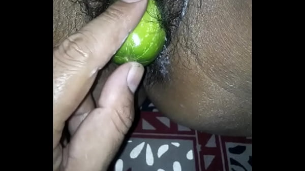 Desi Housewife Devours A Thick, Juicy Cucumber With Hungry Lips