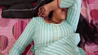 Naughty Desi Housewife’s Steamy Secret Affair Caught On Camera