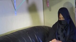 Pakistani Whores’ Service Menu: A Breakdown Of What’s On Offer