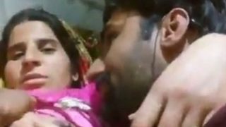 Punjabi Babe’s Big Boobs Sucking Sex Tape Leaked