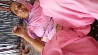 Rajasthani Girl Exposing Her Pussy In A Hot Mms
