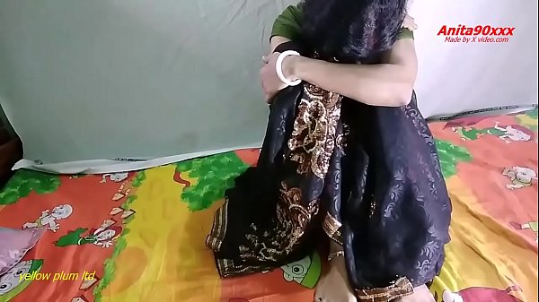 Desi Bhabi Gets Wild In Hotel Room With Steamy Hindi Moans