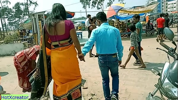 Sizzling Indian Office Babe Fucks Her Way To The Top With Her Boss
