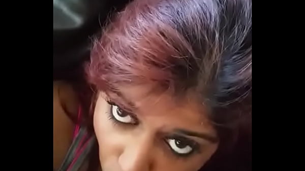 Hot Desi Babe Giving Road Head In The Car