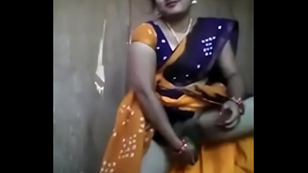Bhabhi’s Juicy Pussy Stuffed With A Thick Cucumber