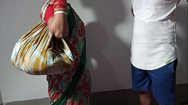 Young Auntie Selling Pots Gets Thoroughly Fucked – Clear Hindi Voice
