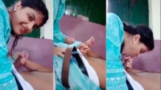 Desi Girl Gives An Indian Blowjob To Her Cousin
