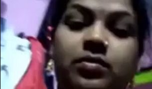 Sizzling Solo Desi Aunty Tease Video