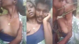 Wild Desi Couple Fucking In The Bush – Outdoor Bengali Sex Tape