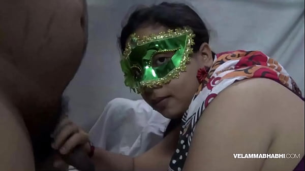 Velamma Bhabhi: The Indian Milf Who Loves To Swallow
