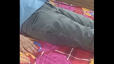 Desi Executive Seduces Secretary In Explicit Hindi Office Affair