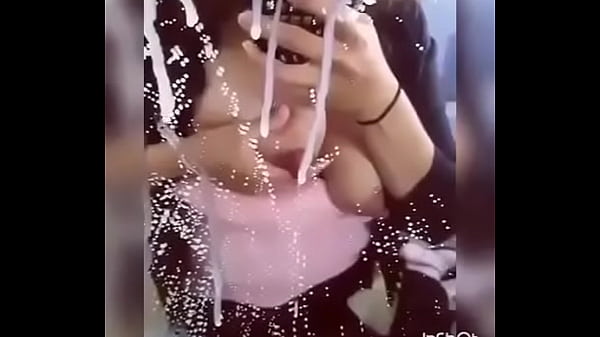 Sultry Desi Aunty’s Luscious Milk-filled Melons