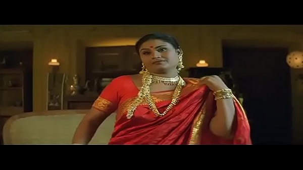 Tamil Serial Actress Flaunts Her Rare, Sizzling Hot Side