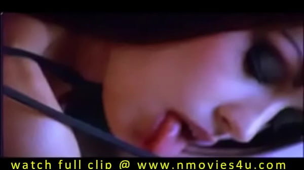 Sultry Seduction: An Indian Beauty’s Intimate Encounter