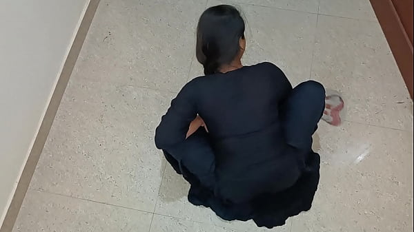 Sizzling Desi Maid’s Intimate Encounter With Her Employer In Clear Hindi Audio