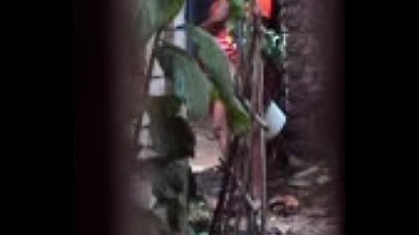 Desi Babe’s Standing Stream