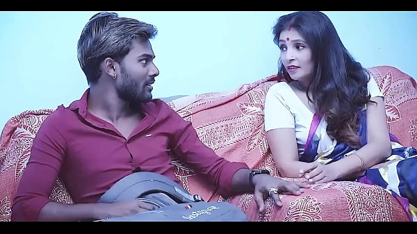 Intimate Night: Stepmother And Stepson’s Passionate Encounter With Hindi Whispers