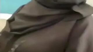An Arab Pounds A Thick, Horny Slut Like A Wild Animal In A Bangladeshi Fuck Session