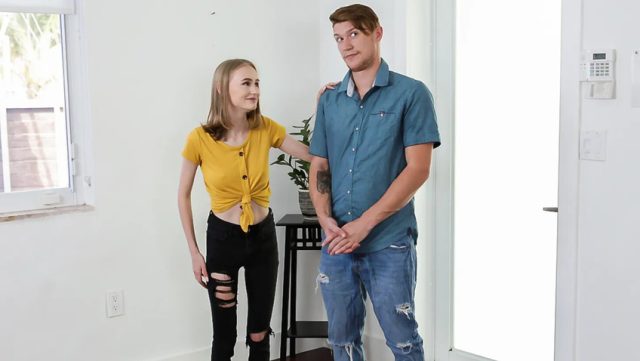 Tiny Waist, Tight Grip, Oliver Flynn And Alicia Williams Get Rough And Raw In This Extra Small Pounding Session