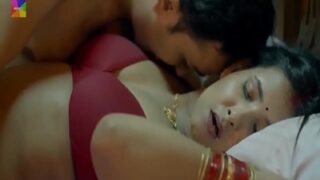 Watch The Steamy Suhagrat Video Of A Fresh Newly Married Couple Getting Hot And Heavy