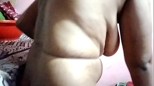 Desi Indian Babe Gets Her Tight Pussy Drilled Hard