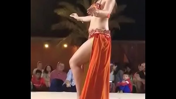 Move Your Hips Like A Desi Goddess, Let The Rhythm Take Control