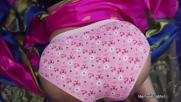 Hot Indian Desi Bhabhi Fucking Hard, Juicy And Wild In Bed