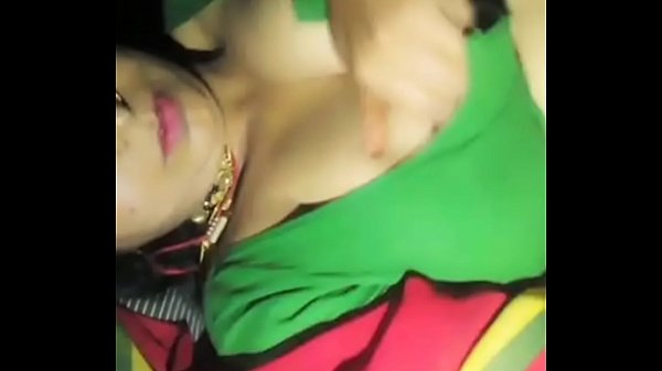 Desi Aunty Flaunts Her Big Juicy Boobs