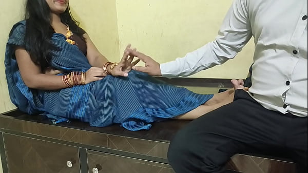 भाभी की पहली बार देवर ने जोर से गांड़ मारी और उसके साथ पूरा मजा लिया, हिंदी की सेक्सी आवाज़ में।