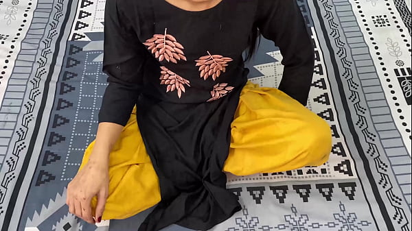 Big Juicy Punjabi Aunty Gets Her Fat Ass Rammed Deep